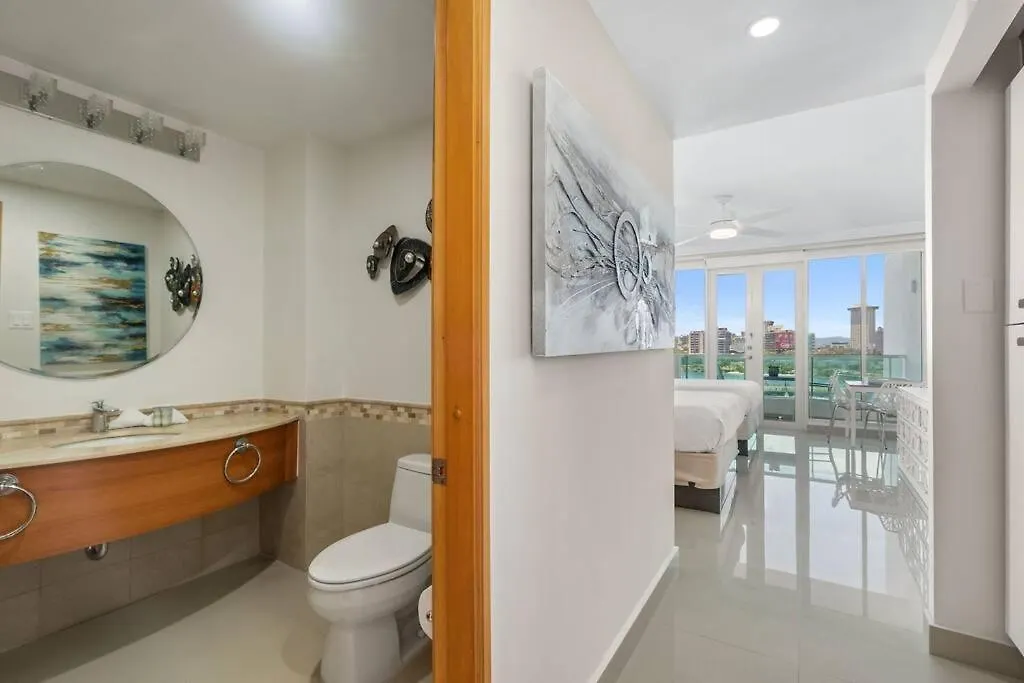 The Sunrise Studio With Ocean View L 2 Queen Beds Apartment San Juan