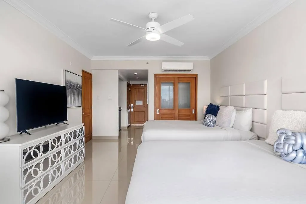 Апартаменты The Sunrise Studio With Ocean View L 2 Queen Beds Сан-Хуан